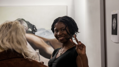 BFA student giving peace sign. 