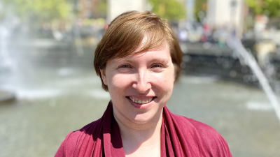 Amanda Headshot in Washington Sq Park 