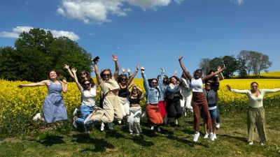 CSD_SwedenStudentsJumping