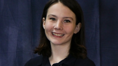 Mia Aassar headshot