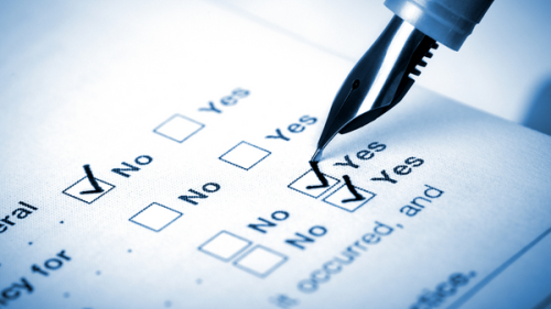 Patient questionnaire with yes and no check boxes