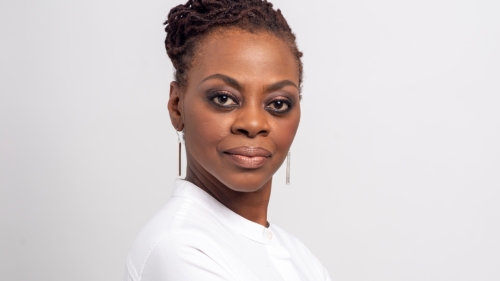 Yolanda Sealy-Ruiz headshot on a white background