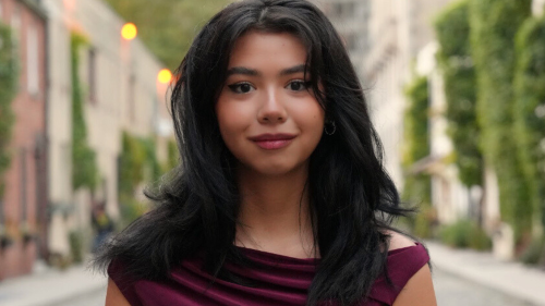 Headshot of Kat Jewell