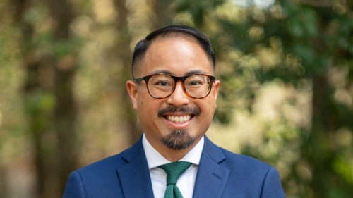 Mike Hoa Nguyen