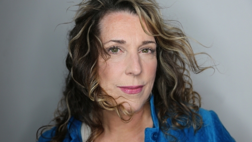 Singer/ songwriter Beth Nielsen Chapman's headshot