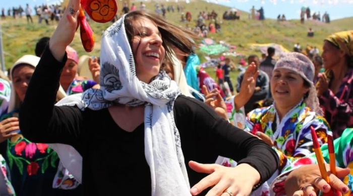 Mickela at the Asrlar Sadosi Festival in Navoi, Uzbekistan. 