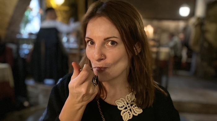 Anne eating.