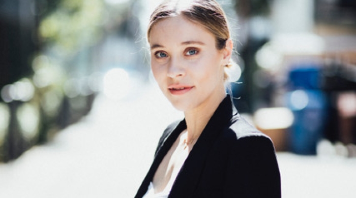 Vertical Portrait of Lena Kleinfeld (BA '15)
