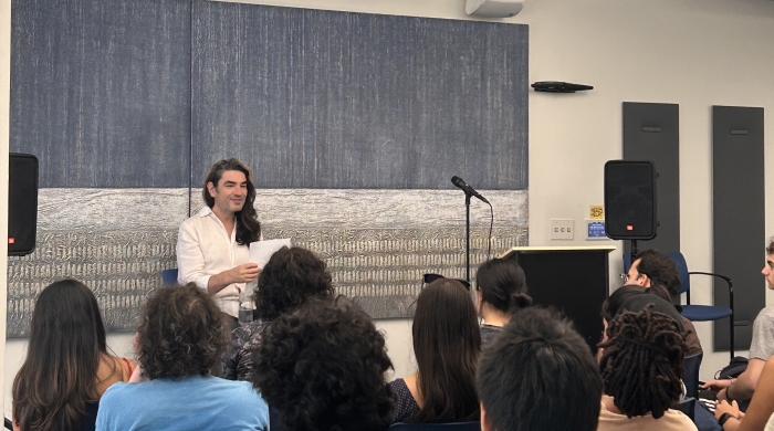 Fab Dupont speaking to students