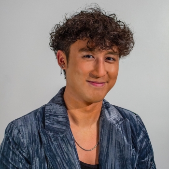 headshot of Leonard J. Santos