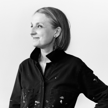 portrait of Sue de Beer