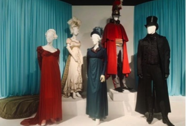 Mannequins with period clothing. 
