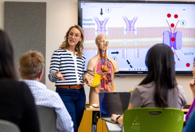 Dr. Olarte teaching the digestive system
