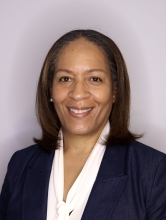 Smiling headshot of Tyra Banks